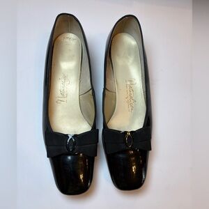 Vintage Naturalizer black patent leather slip-on pumps shoes size 9B